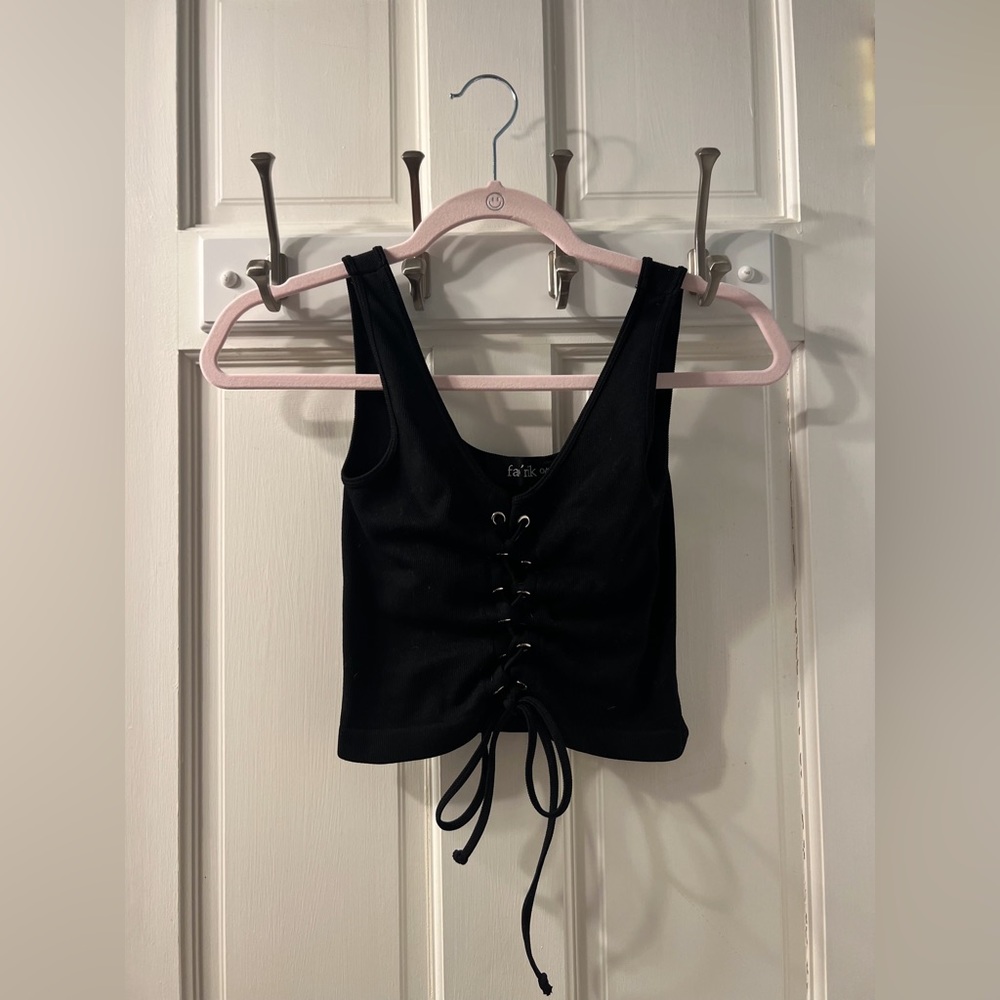 Fab’rik black crop top